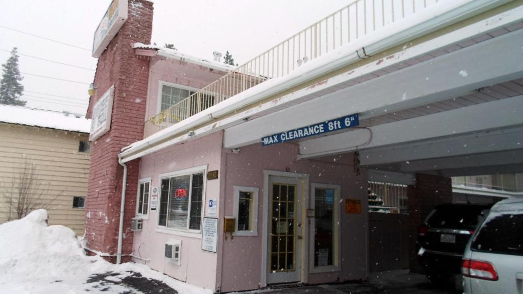 Travelers Inn And Suites South Lake Tahoe Bagian luar foto