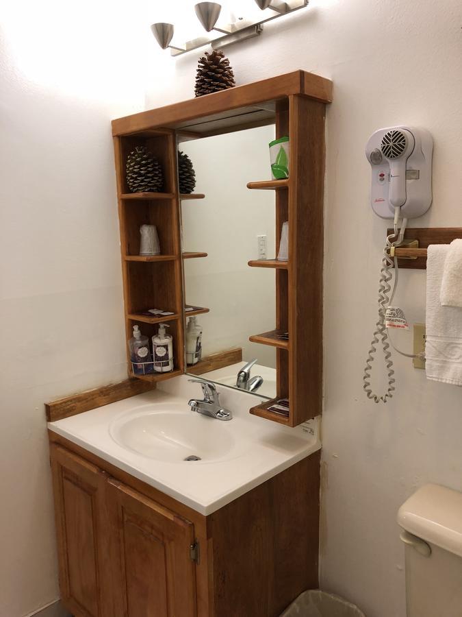 Travelers Inn And Suites South Lake Tahoe Bagian luar foto