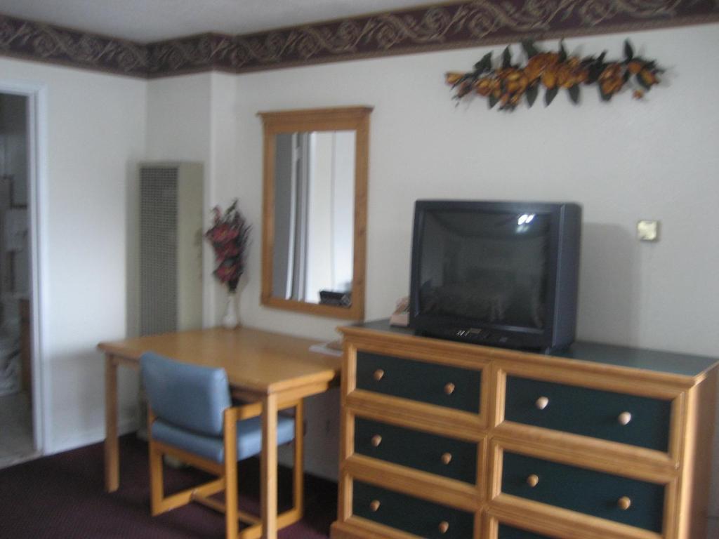 Travelers Inn And Suites South Lake Tahoe Ruang foto